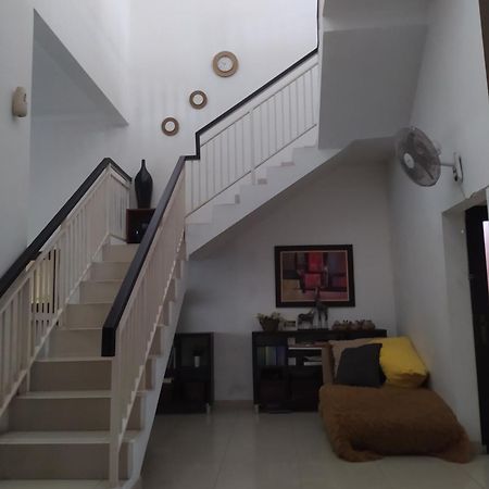 Villa Padasuka Raisa By Grorental Бандунг Екстериор снимка