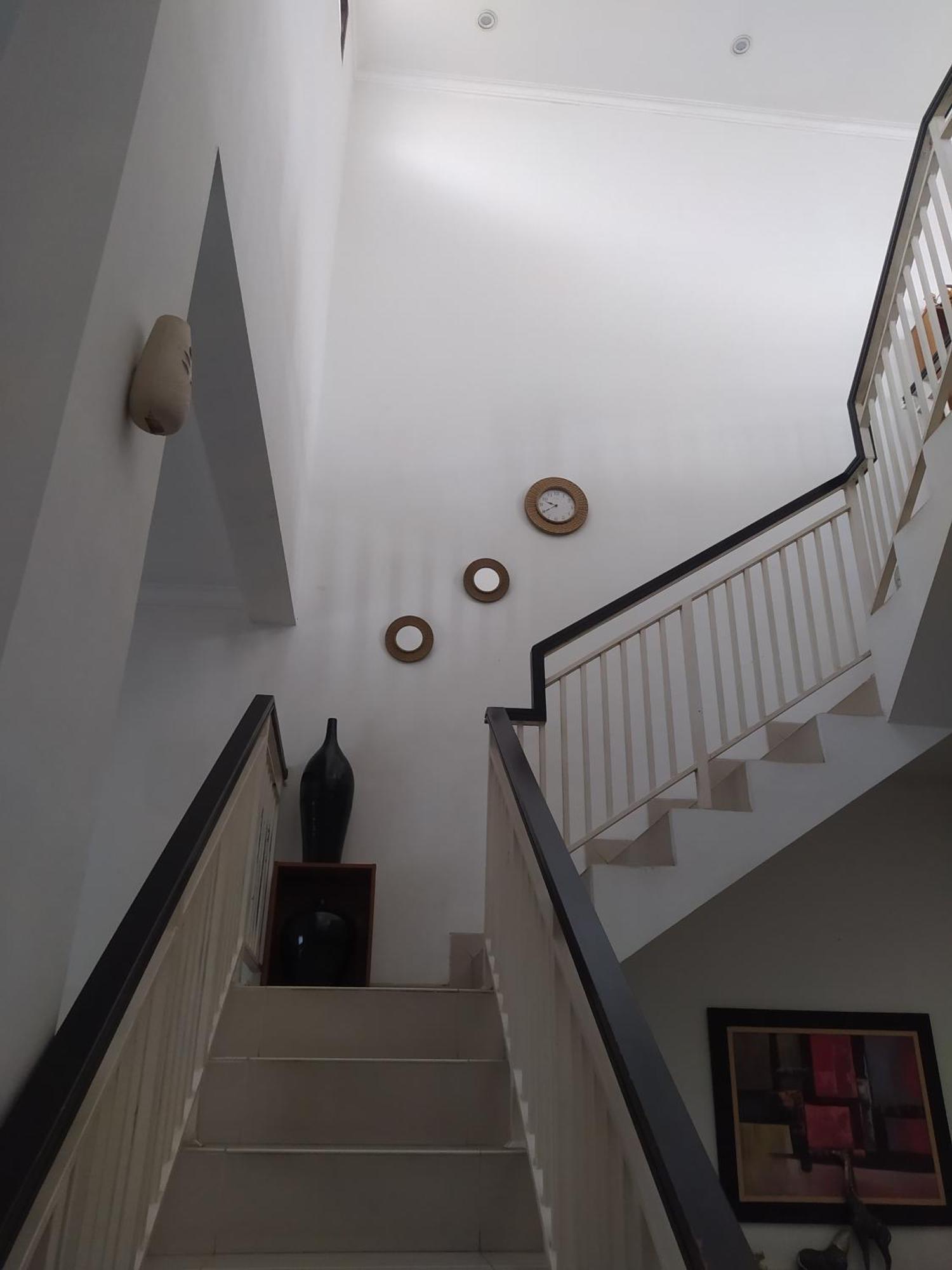 Villa Padasuka Raisa By Grorental Бандунг Екстериор снимка